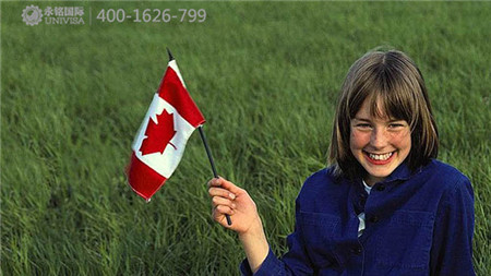 加拿大移民造假 應選正規(guī)移民機構與方式